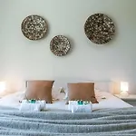 Huswell - A Luminous Apartment Near The Marina