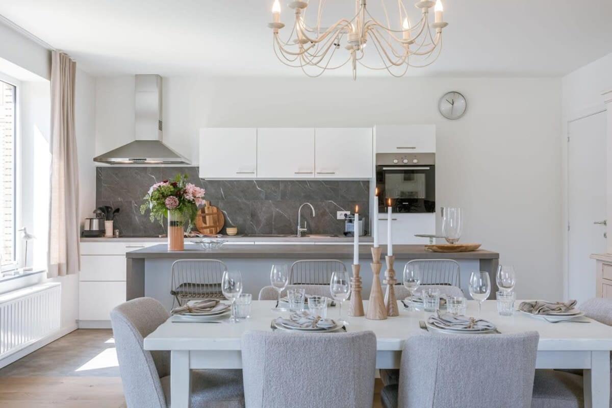 Huswell - A Luminous Near The Marina Apartment Ostend
